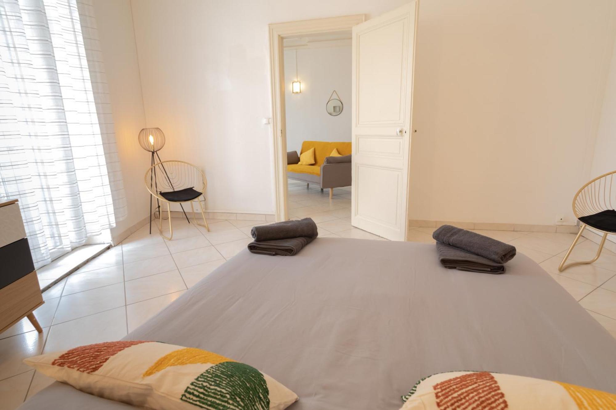 Le Albert 1Er Beziers Appartements Tout Equipes Luaran gambar