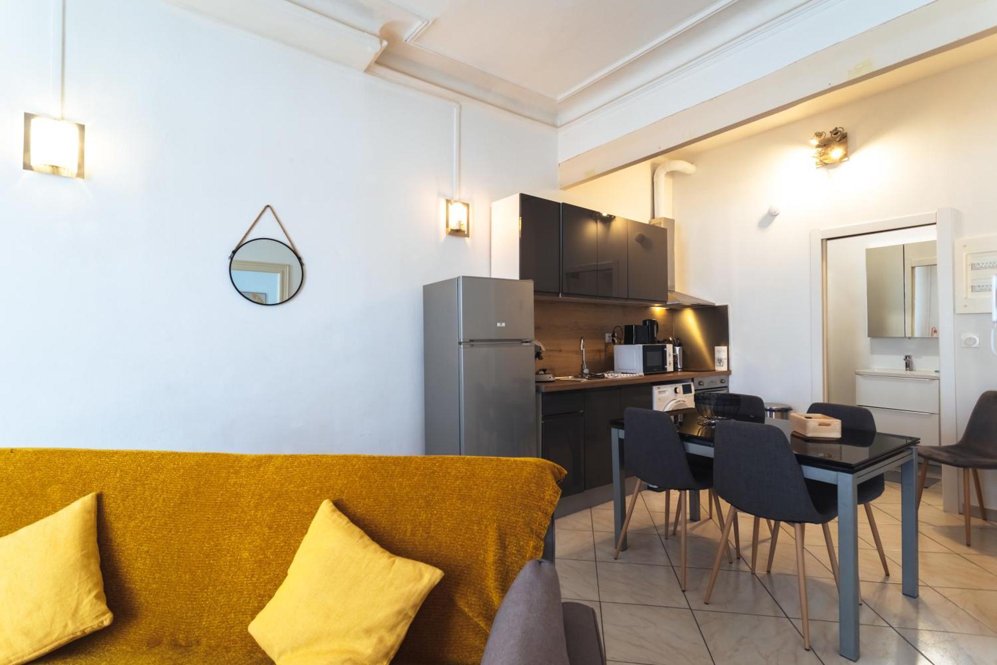 Le Albert 1Er Beziers Appartements Tout Equipes Luaran gambar