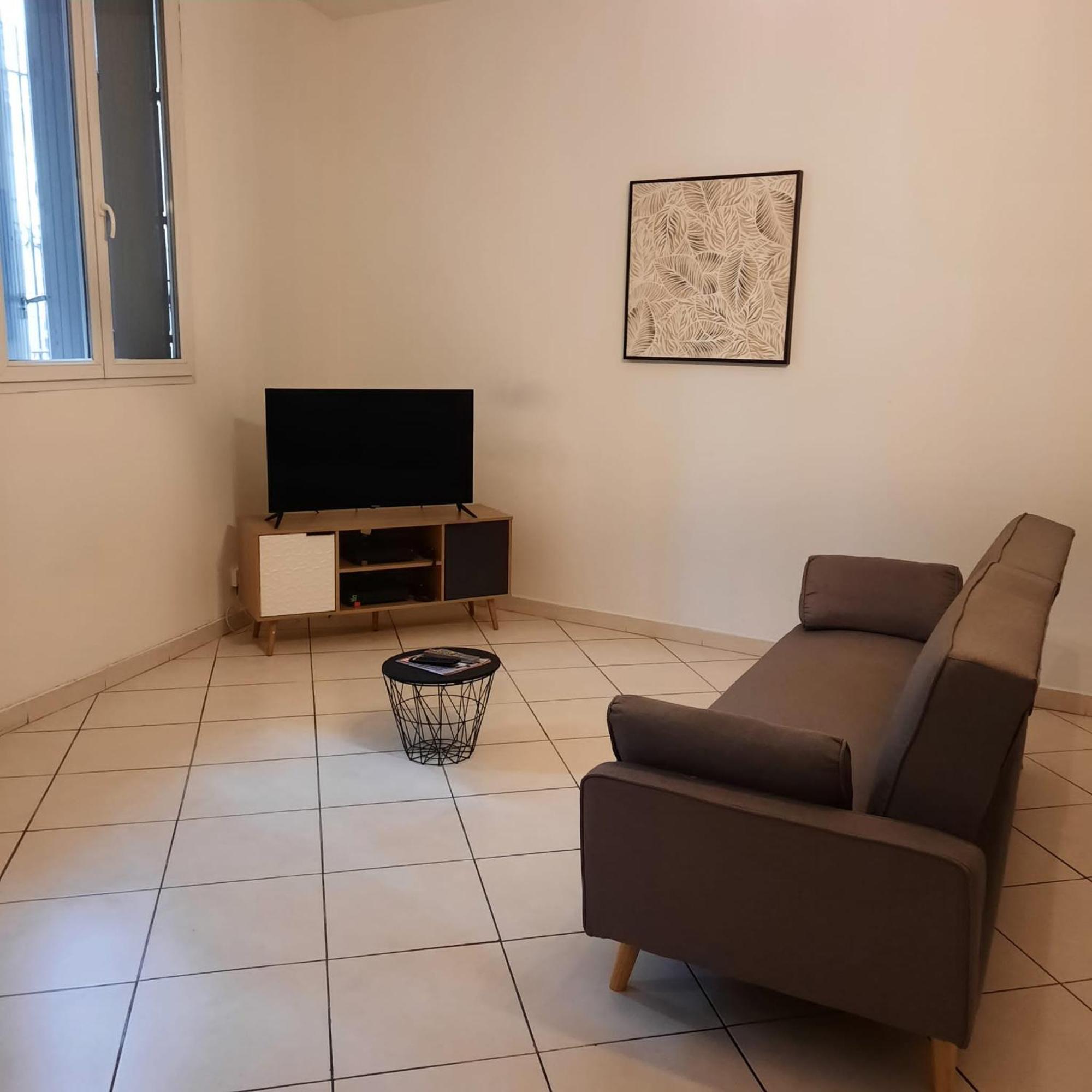 Le Albert 1Er Beziers Appartements Tout Equipes Luaran gambar