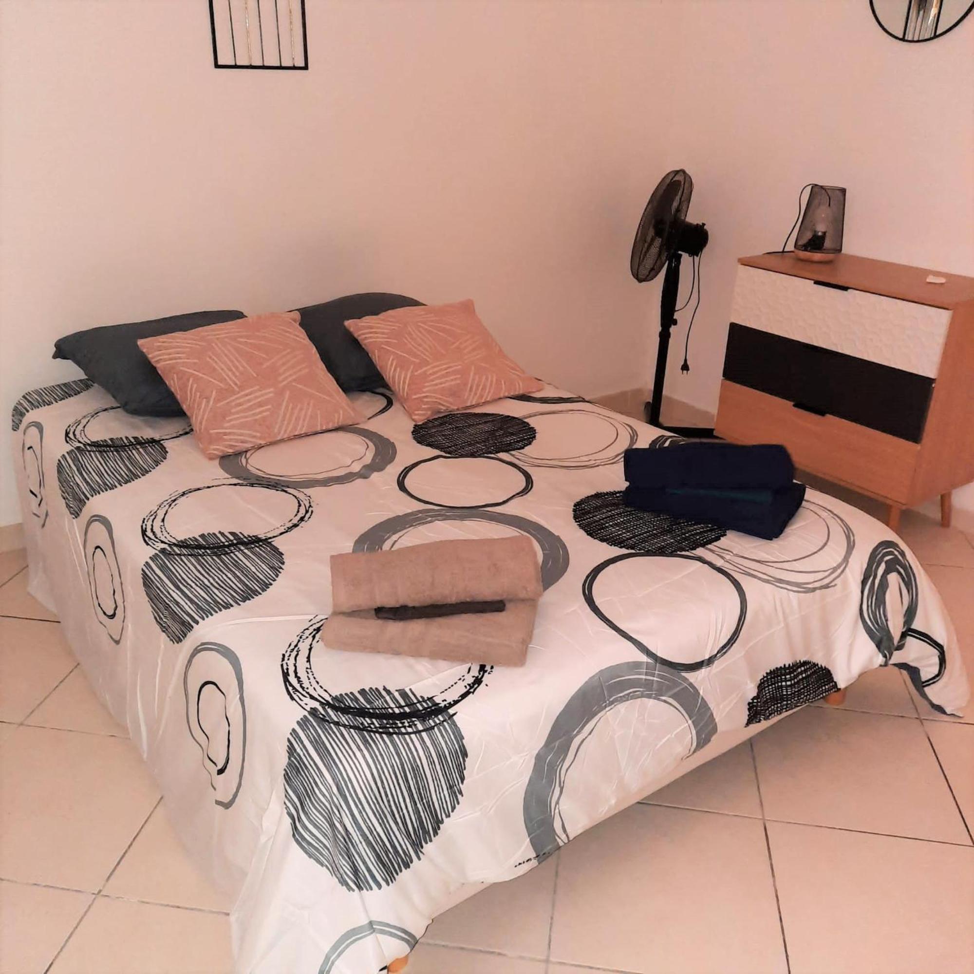 Le Albert 1Er Beziers Appartements Tout Equipes Luaran gambar